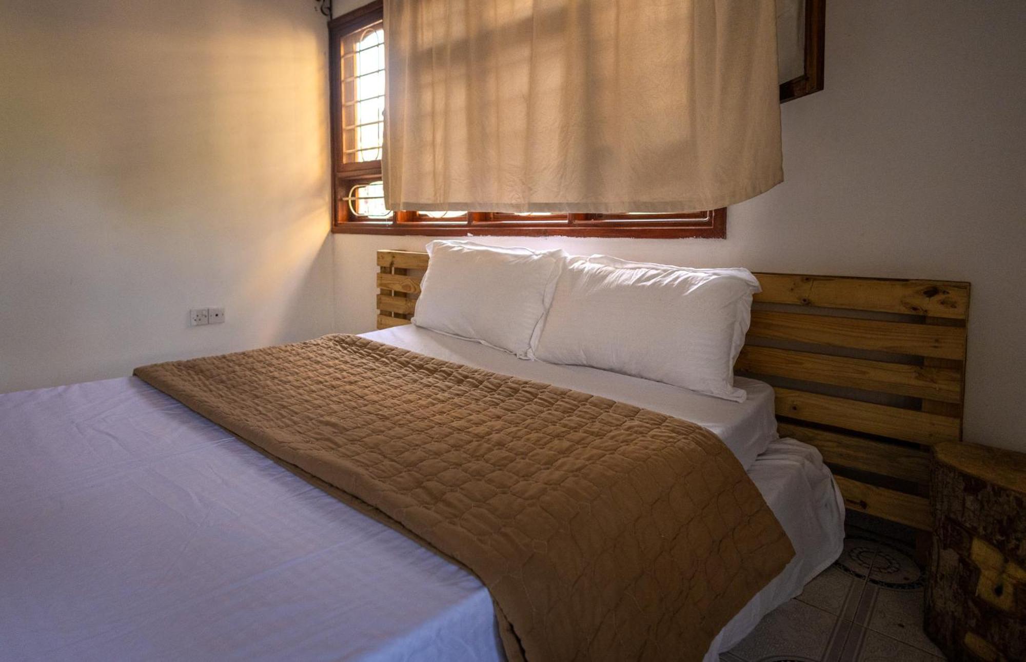 Safari Adventures-House Bed & Breakfast Arusha Ngoại thất bức ảnh
